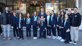 Başkan Sarıkurt Başarılı Sporcuları Ağırladı (3)