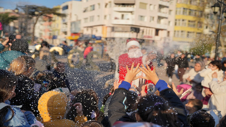 TEKİRDAĞ’DA KIŞA RENK KATAN FESTİVAL BAŞLADI (10)