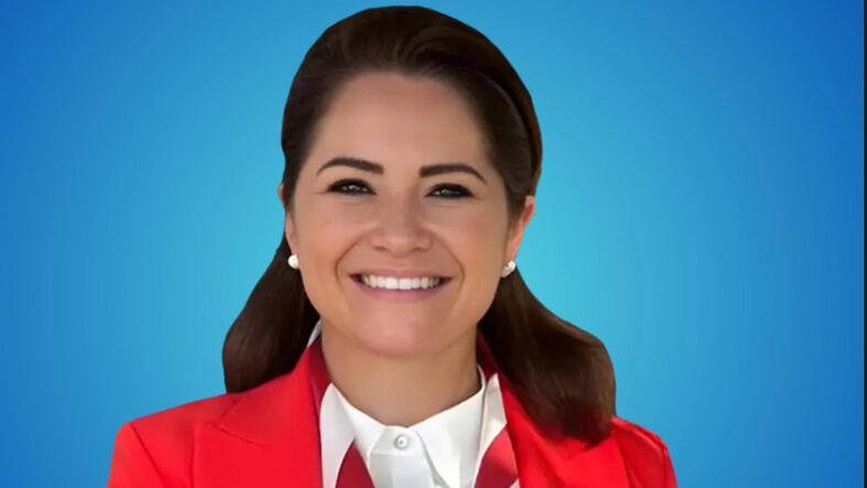 muge-yildiz-topak