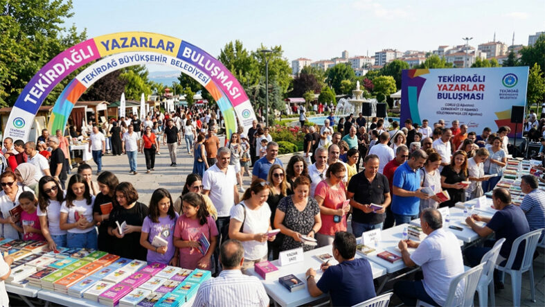 yazarlar