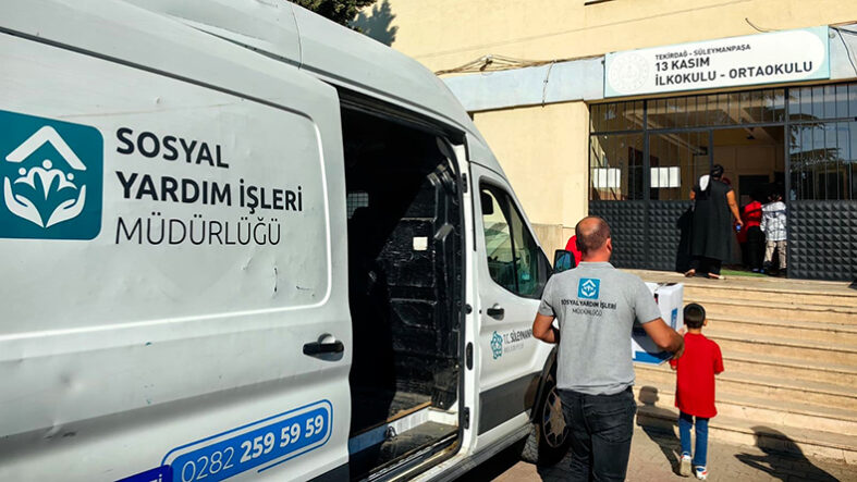 Bin 500 öğrenciye kırtasiye desteği